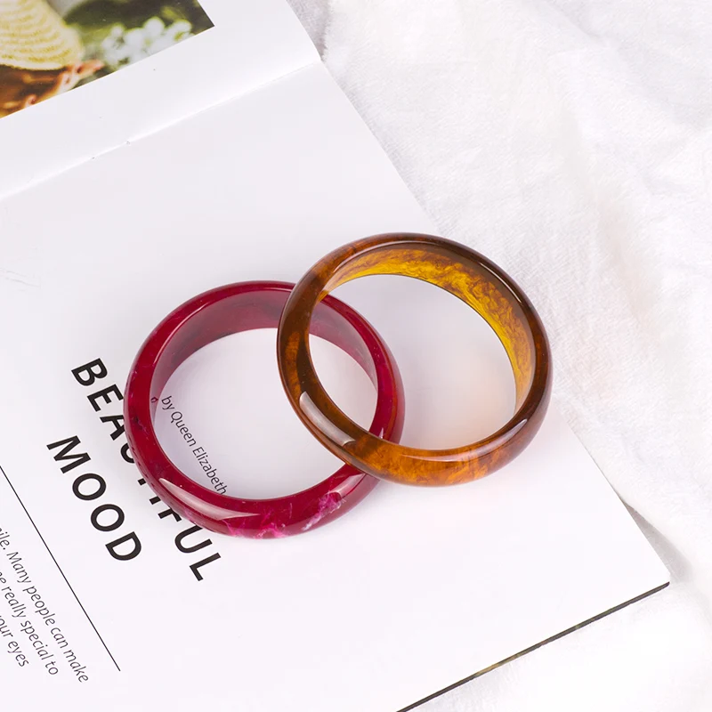 GuanLong Trendy Fashion Resin Cuff Bracelets Bangles for Women Acrylic Vintage Simple Charm Geometric Bracelet Jewelry Female (4)