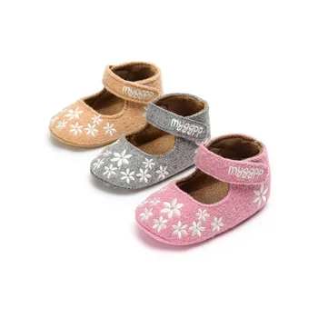 Toddler Newborn Baby Girl Shoes Floral Embroidery Princess First Walkers Soft Sole Anti-Slip Prewalker For Baby Girls
Toddler Newborn Baby Girl Shoes Floral Embroidery Princess First Walkers Soft Sole Anti-Slip Prewalker For Baby Girls