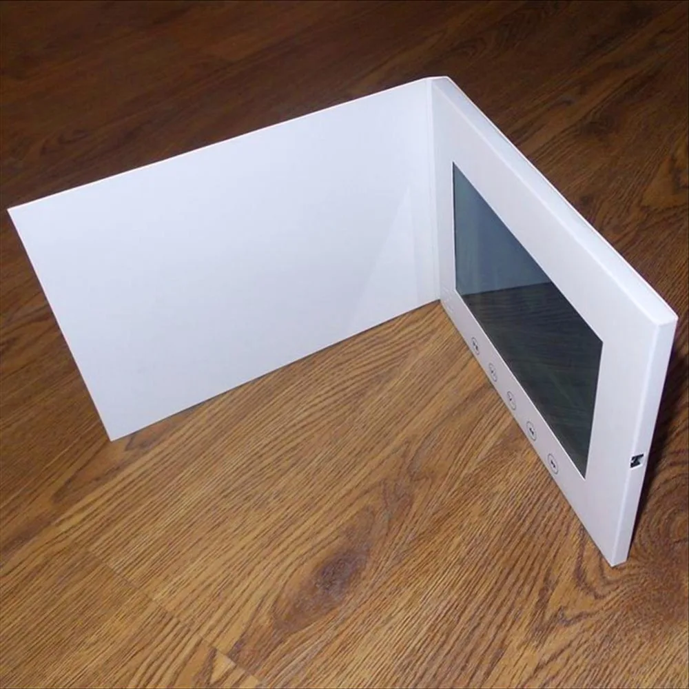 7inch watching booklet Screen Brochure Universal Video Greeting Cards Fashion Design Video Advertising Cards (hyh-3070)
7inch watching booklet Screen Brochure Universal Video Greeting Cards Fashion Design Video Advertising Cards (hyh-3070)