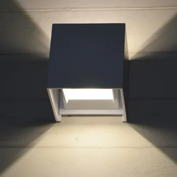 Square courtyard aisle balcony bedside bedroom hotel project outdoor waterproof outdoor led aluminum wall lamp
Square courtyard aisle balcony bedside bedroom hotel project outdoor waterproof outdoor led aluminum wall lamp