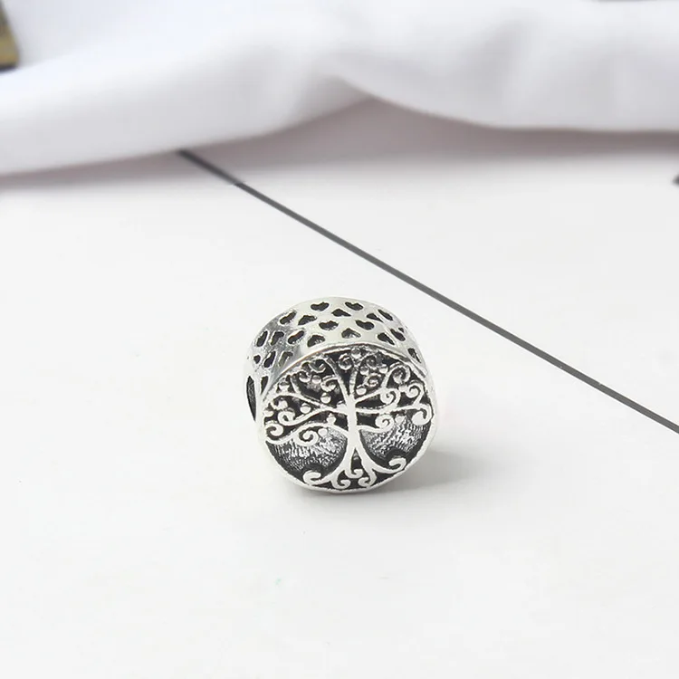 Btuamb Vintage Boho Tibet Silver Color Carved Tree Charm Beads Fit Pandora Bracelets & Bangles for Women Making Jewelry Berloque
Btuamb Vintage Boho Tibet Silver Color Carved Tree Charm Beads Fit Pandora Bracelets & Bangles for Women Making Jewelry Berloque