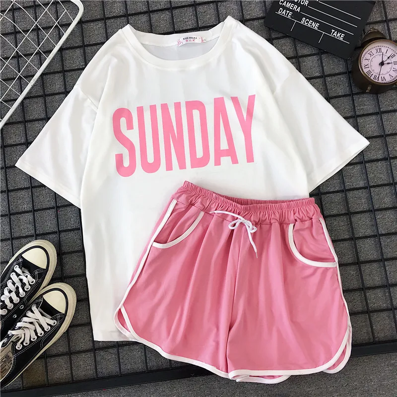 Summer Beach Style Women 2 Pieces Set Pink Letter Print T-shirt + Wide Leg Shorts Yellow Twinset 2XL Matching Set Tracksuit
Summer Beach Style Women 2 Pieces Set Pink Letter Print T-shirt + Wide Leg Shorts Yellow Twinset 2XL Matching Set Tracksuit