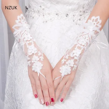 2018 Cheap Size White Fingerless Rhinestone Lace pearl Short Bridal Wedding Gloves Wedding Accessories
2018 Cheap Size White Fingerless Rhinestone Lace pearl Short Bridal Wedding Gloves Wedding Accessories