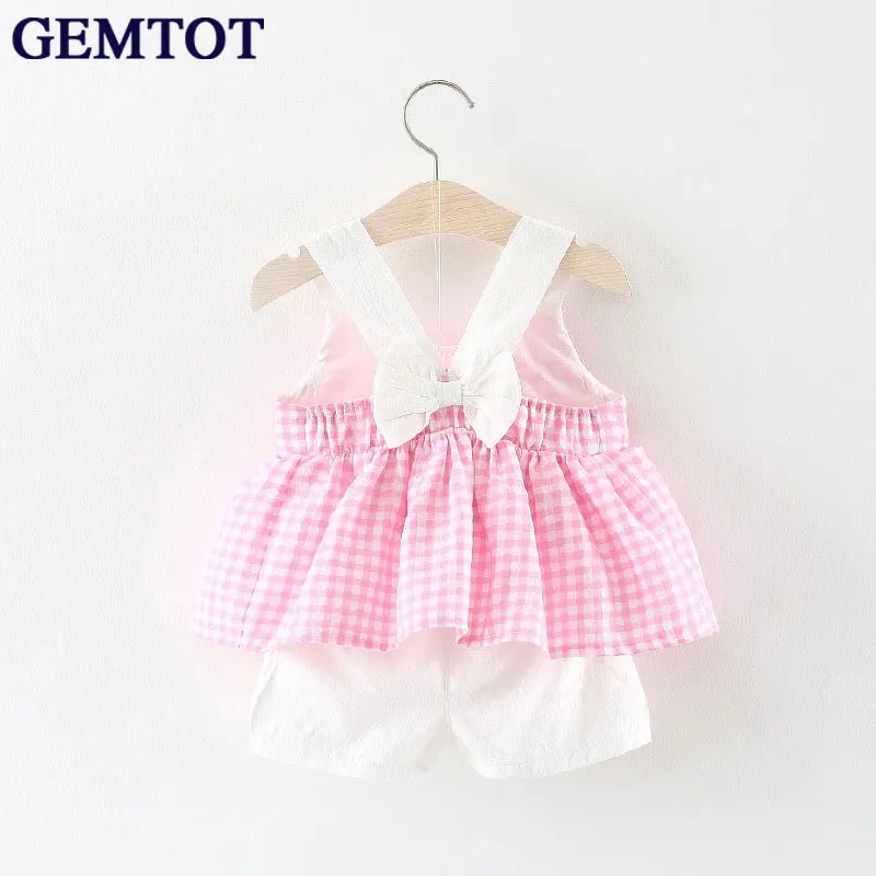 GEMTOT In the summer of 2018 the new children's clothing baby girl child suit baby grid condole belt behind bowknot pants suit
GEMTOT In the summer of 2018 the new children's clothing baby girl child suit baby grid condole belt behind bowknot pants suit