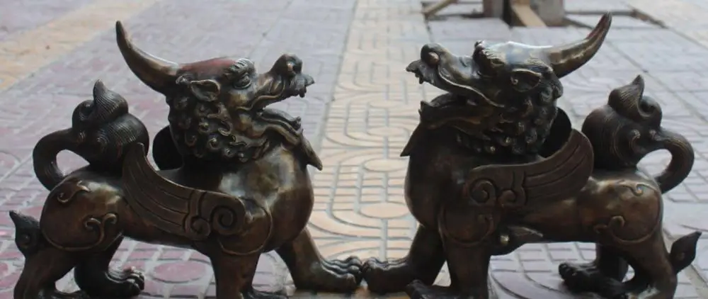 14" Chinese FengShui Folk Pure Bronze Fly Pixiu Pi Xiu Brave Troops Statue Pair
14" Chinese FengShui Folk Pure Bronze Fly Pixiu Pi Xiu Brave Troops Statue Pair
