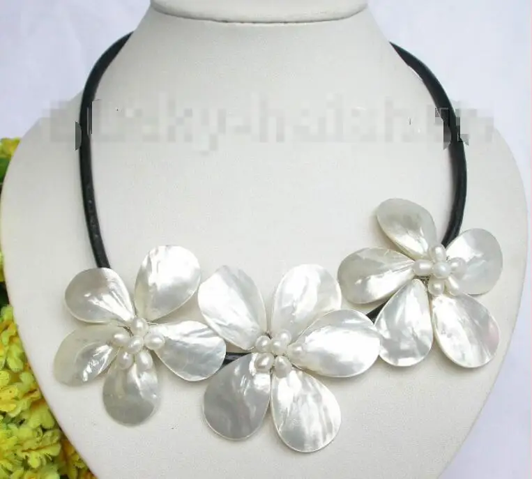 Free shipping hot sale Women Bridal Wedding Jewelry >>bloom white pearl seashell choker leather necklace 7458
Free shipping hot sale Women Bridal Wedding Jewelry >>bloom white pearl seashell choker leather necklace 7458