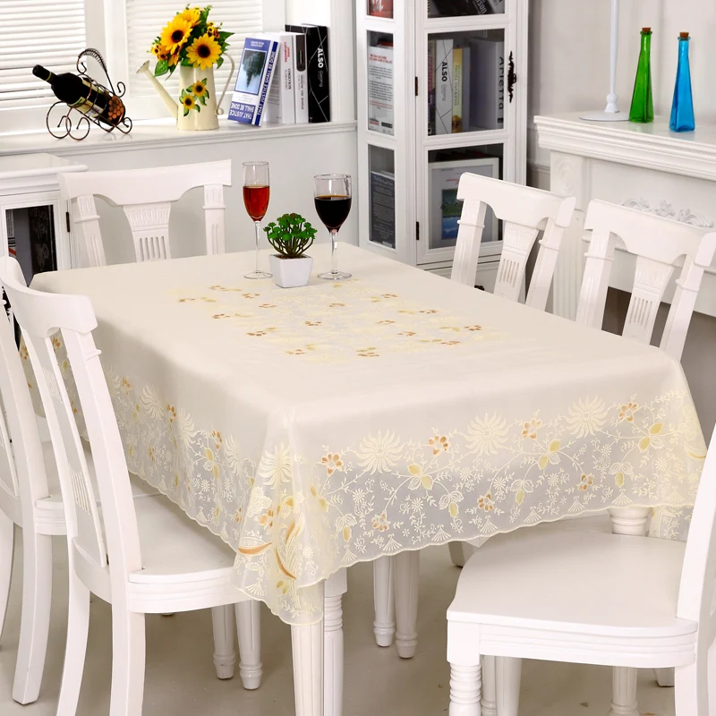 rectangular flower-patterned dining table is decorated with a waterproof and oil-proof tablecloth PVC table cloth
rectangular flower-patterned dining table is decorated with a waterproof and oil-proof tablecloth PVC table cloth