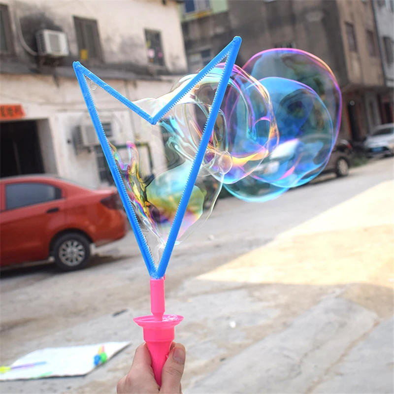 High quality 40cm Outdoor Toys Long Bubble Machine Gun Bar Sticks Without Water Western Sword Shape For Kids Soap Bubble Toy
High quality 40cm Outdoor Toys Long Bubble Machine Gun Bar Sticks Without Water Western Sword Shape For Kids Soap Bubble Toy