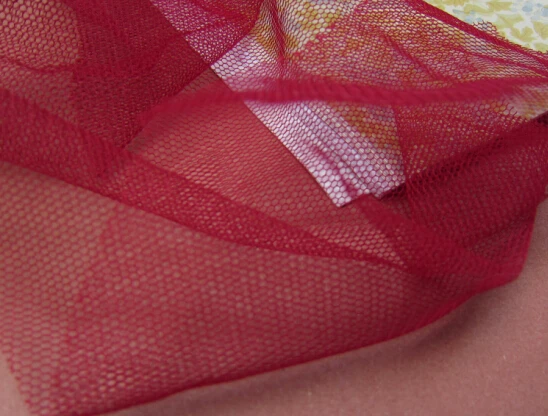 5 meters 155cm 61"width medium hard wine red mesh fabric girl princess skirt dress clothes materials LX67
5 meters 155cm 61"width medium hard wine red mesh fabric girl princess skirt dress clothes materials LX67