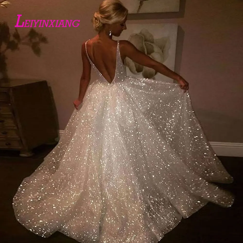 leiyinxiang 2019 Bride Dress Wedding Dress Vestido De Noiva Sereia Robe Sexy Ball Gown Backless Luxury Elegant Sleeveless V-neck
leiyinxiang 2019 Bride Dress Wedding Dress Vestido De Noiva Sereia Robe Sexy Ball Gown Backless Luxury Elegant Sleeveless V-neck