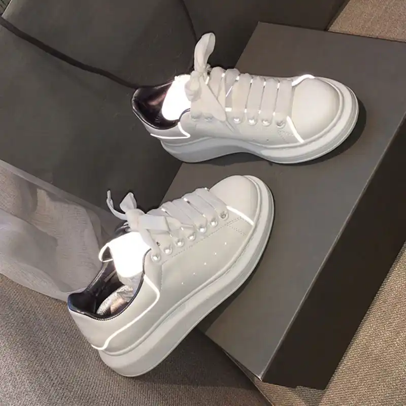 think ladies shoes