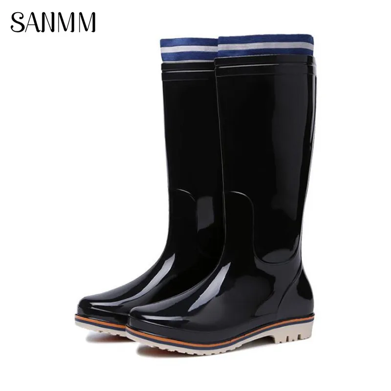 SANMM Men Non-Slip PVC Rainboots Solid Color Waterproof Work Safety Shoes Autumn Winter Mid-Calf Rain Boots Man Footwear
SANMM Men Non-Slip PVC Rainboots Solid Color Waterproof Work Safety Shoes Autumn Winter Mid-Calf Rain Boots Man Footwear