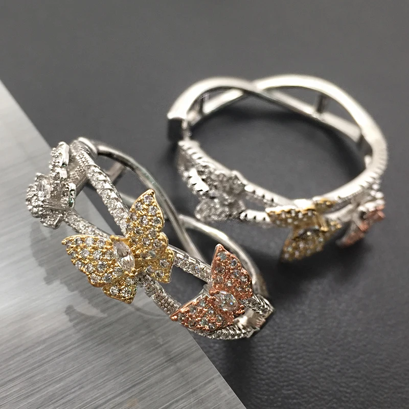 Lanyika Fashion Jewelry Luxury Butterfly Cross Hollow Ear Loops Plated Wedding Engagement Popular Earrings Daily Best Gift
Lanyika Fashion Jewelry Luxury Butterfly Cross Hollow Ear Loops Plated Wedding Engagement Popular Earrings Daily Best Gift