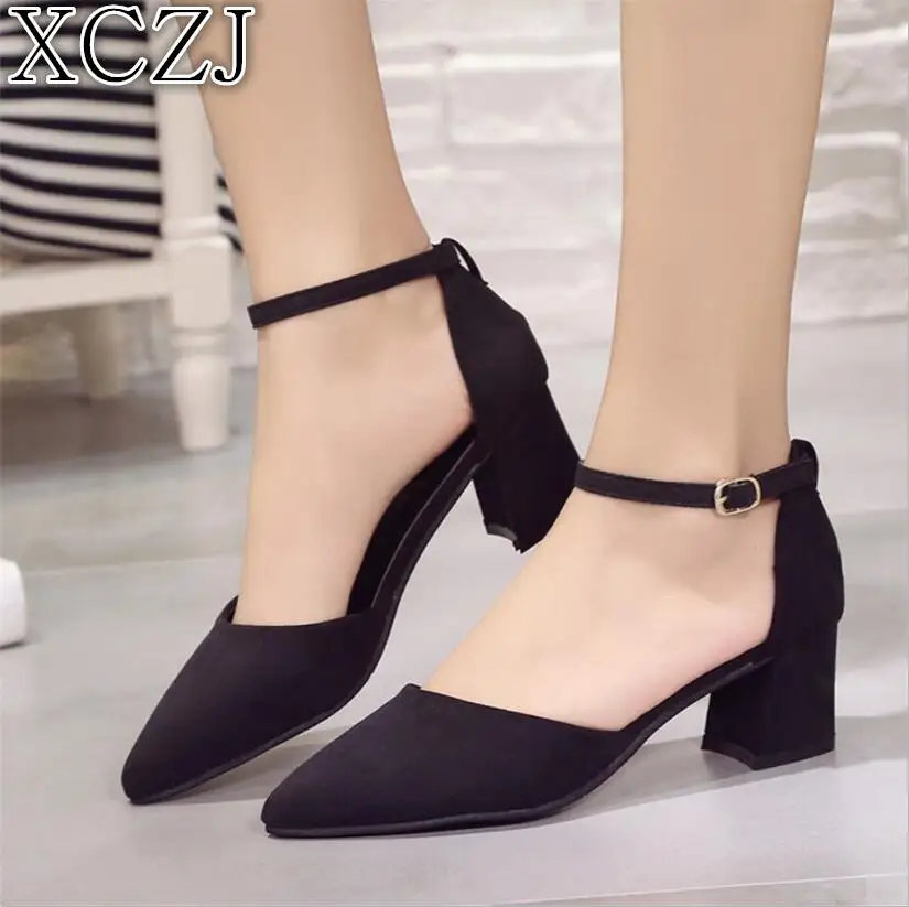 XCZJ Korean version of the tide new pointed word buckle with shallow mouth women's shoes thick low heel high heel sandals women
XCZJ Korean version of the tide new pointed word buckle with shallow mouth women's shoes thick low heel high heel sandals women