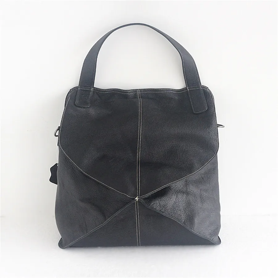 Fashion Trend Single Shoulder Handbag Outdoor Commuter Handmade Leather Personality Handbag Large Capacity Cowhide Bag
Fashion Trend Single Shoulder Handbag Outdoor Commuter Handmade Leather Personality Handbag Large Capacity Cowhide Bag