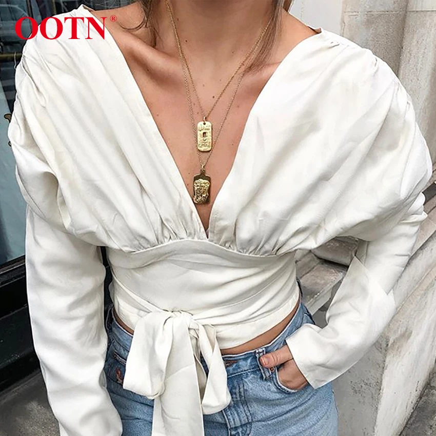 OOTN Puff Sleeve White Women Blouse Deep V-Neck Bow Lace Up Crop Tops Winter Streetwear 2019 Autumn Blouses Tunic Female Shirt
OOTN Puff Sleeve White Women Blouse Deep V-Neck Bow Lace Up Crop Tops Winter Streetwear 2019 Autumn Blouses Tunic Female Shirt