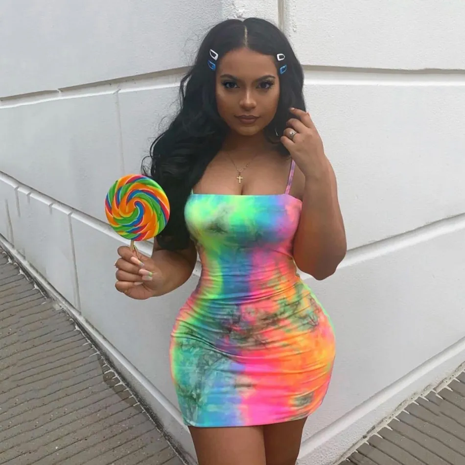 Rainbow Tie Dye Sexy Bodycon Mini Dress Women Spaghetti Strap Backless Club Party Dress Casual Summer Strapless Beach Dress
Rainbow Tie Dye Sexy Bodycon Mini Dress Women Spaghetti Strap Backless Club Party Dress Casual Summer Strapless Beach Dress