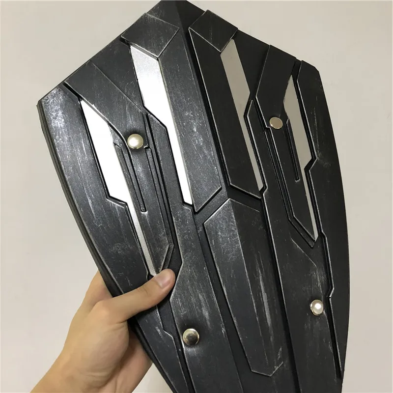 55cm Avengers Shield Weapons Cosplay 1:1 Black Panthe Shield Model Figure Weapons Kids Gift Movie Role Playing
55cm Avengers Shield Weapons Cosplay 1:1 Black Panthe Shield Model Figure Weapons Kids Gift Movie Role Playing
