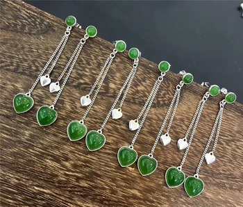 S925 Sterling Silver Inlaid Natural Hetian Emerald Earrings Christmas Jade Jewelry
S925 Sterling Silver Inlaid Natural Hetian Emerald Earrings Christmas Jade Jewelry