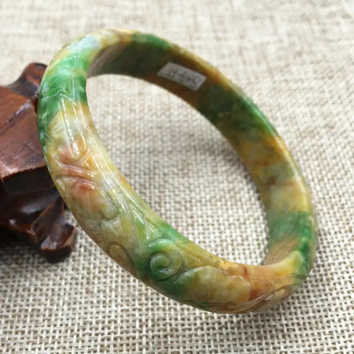 A-6008 Chinese Hand-carved Brown Emerald Green Jadeite Jade Bracelet Bangle 59mm 28% 10.13
A-6008 Chinese Hand-carved Brown Emerald Green Jadeite Jade Bracelet Bangle 59mm 28% 10.13