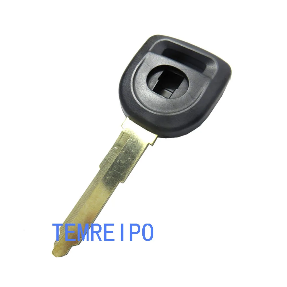 20pcs/lot car key case shell for mazda transponder key shell chip key blank with right blade fob
20pcs/lot car key case shell for mazda transponder key shell chip key blank with right blade fob