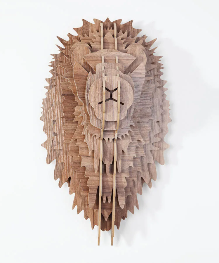 NODIC Europe wooden lion head hanging wall decor,Carved 3D DIY wood animal head crafts novelty items pendant home decor Real
NODIC Europe wooden lion head hanging wall decor,Carved 3D DIY wood animal head crafts novelty items pendant home decor Real