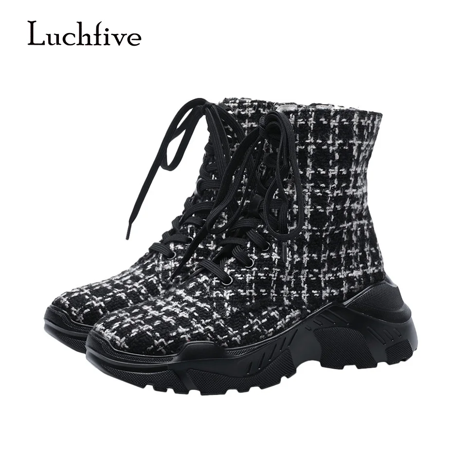 2019 Newest Ankle Boots Women Round Toe Retro Thick Bottom Running Shoes Woman Fashion Martin Boots
2019 Newest Ankle Boots Women Round Toe Retro Thick Bottom Running Shoes Woman Fashion Martin Boots