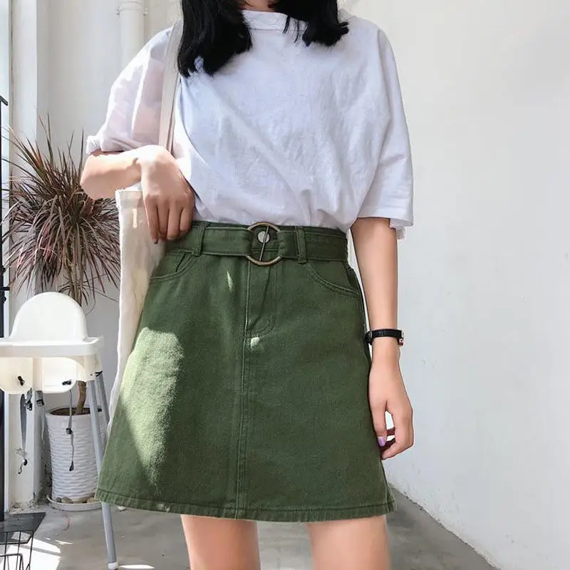 Summer Woman High Waist Denim Skirt Harajuku Denim Jupe Mujer College Student A word Short Skirt with Belt Female E3242
Summer Woman High Waist Denim Skirt Harajuku Denim Jupe Mujer College Student A word Short Skirt with Belt Female E3242