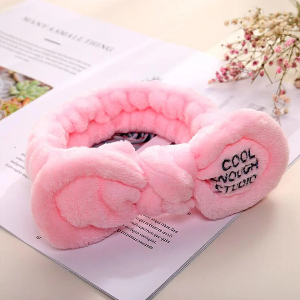 Cute Plush Rabbit Ear Hair Band Makeup Face Wash Lady Headband Bathroom Bathing Bear Headdress Girl Hair Accessories for Women
Cute Plush Rabbit Ear Hair Band Makeup Face Wash Lady Headband Bathroom Bathing Bear Headdress Girl Hair Accessories for Women