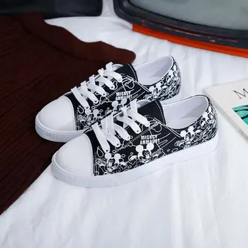 2019 Spring Autumn New Classic Canvas Shoes Women's Street Clapper Skateboard Shoes Korean Casual Wild White Shoes Cartoon Mouse
2019 Spring Autumn New Classic Canvas Shoes Women's Street Clapper Skateboard Shoes Korean Casual Wild White Shoes Cartoon Mouse