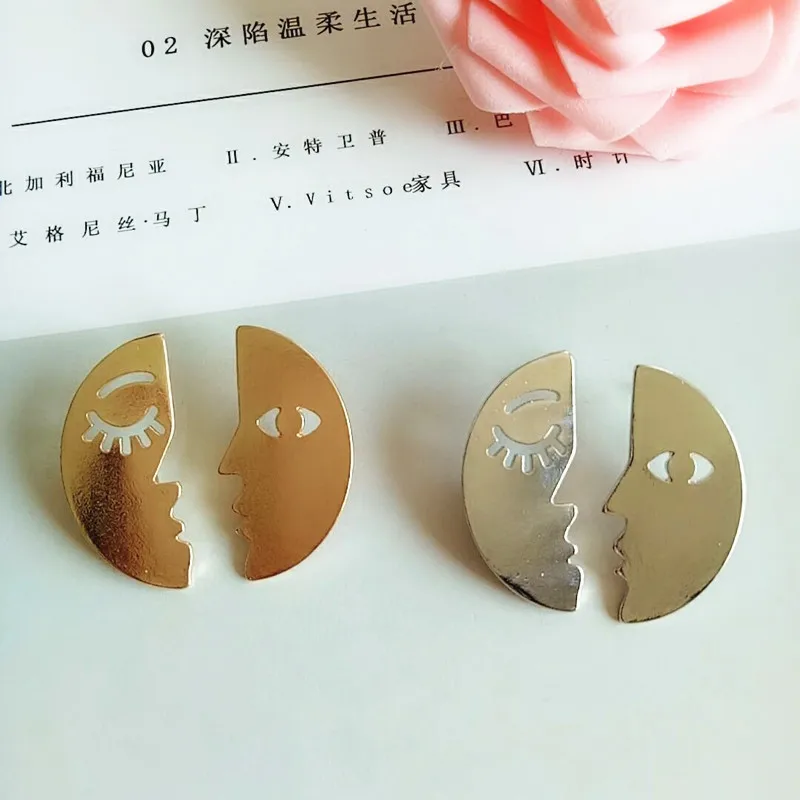European and American Fashion Earrings Creative Trendsetters Symmetrical Double Face Earrings Abstract Contour Exaggerat
European and American Fashion Earrings Creative Trendsetters Symmetrical Double Face Earrings Abstract Contour Exaggerat