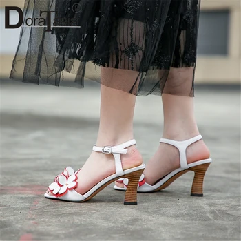 DORATASIA New Big Size 33-40 women's Genuine Leather Ladies High Heels Flower Shoes Woman Casual Party Ol Summer Sandals 2019
DORATASIA New Big Size 33-40 women's Genuine Leather Ladies High Heels Flower Shoes Woman Casual Party Ol Summer Sandals 2019