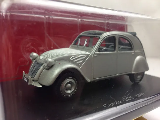 Original factory 1:43 Citroen 2CV 1949 boutique alloy car toys for children kids toys Model gift original box freeshipping
Original factory 1:43 Citroen 2CV 1949 boutique alloy car toys for children kids toys Model gift original box freeshipping