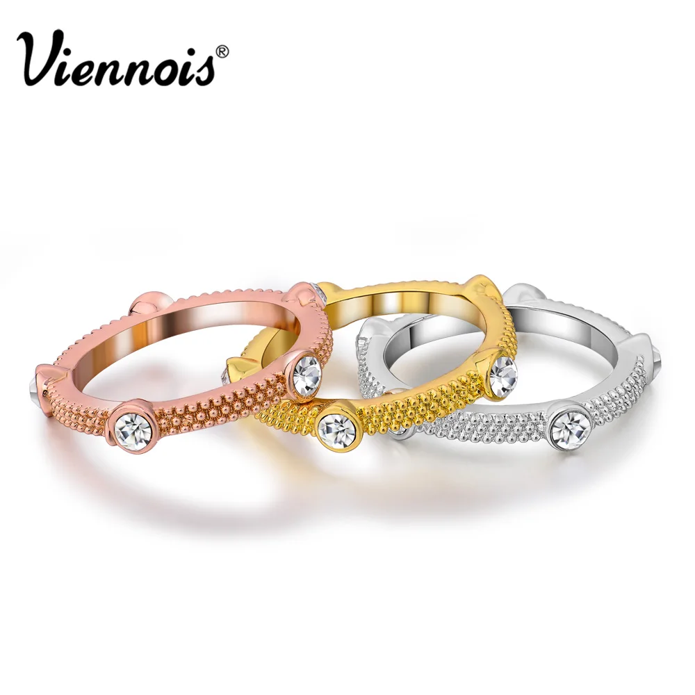 Viennois New Mixed-color Triple Stack Rings for Woman Rhinestone 3 Colors Finger Rings Cocktail Party Jewelry
Viennois New Mixed-color Triple Stack Rings for Woman Rhinestone 3 Colors Finger Rings Cocktail Party Jewelry