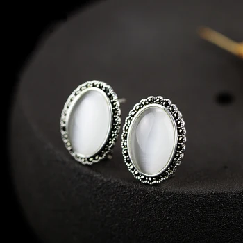 High quality Vintage 925 Sterling Silver Earrings oval White Opal women jewelry Bohemia Earrings fashion simple big lovers gift
High quality Vintage 925 Sterling Silver Earrings oval White Opal women jewelry Bohemia Earrings fashion simple big lovers gift