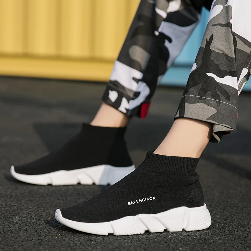 Man Shoes chaussure femme Brand Vulcanized Sneakers Men light Top Vest sock Casual Shoes Man tenis feminino female size 36-46
Man Shoes chaussure femme Brand Vulcanized Sneakers Men light Top Vest sock Casual Shoes Man tenis feminino female size 36-46