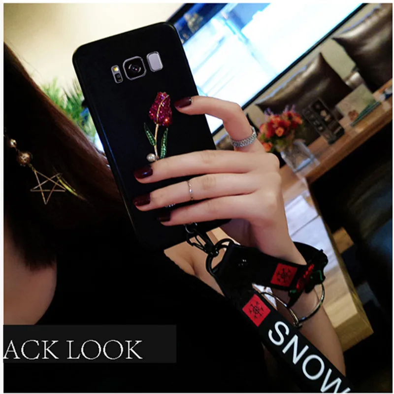 For Samsung galaxy s8 s9 plus A6 A7 2018 j4 j6 A50 Note 9 8 galaxy a7 a3 a5 2016 j7 neo j3 j5 2017 phone case Cover Rose strap
For Samsung galaxy s8 s9 plus A6 A7 2018 j4 j6 A50 Note 9 8 galaxy a7 a3 a5 2016 j7 neo j3 j5 2017 phone case Cover Rose strap