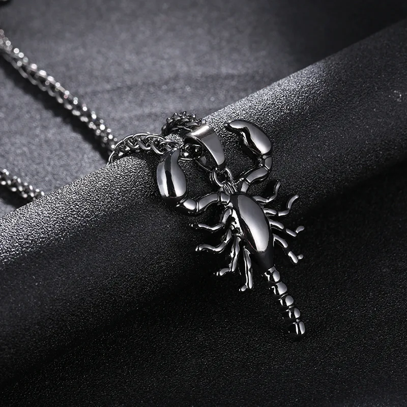 HIP Hop Bling Iced Out Cubic Zirconia Animal Necklace Titanium Alloy Steel Scorpion Necklaces Pendants For Men Rock Jewelry
HIP Hop Bling Iced Out Cubic Zirconia Animal Necklace Titanium Alloy Steel Scorpion Necklaces Pendants For Men Rock Jewelry