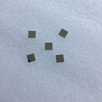 2pcs 940nm infrared narrowband filter NBP940 half-width 40nm bandwidth 8*8*0.55mm 0.21mm 
2pcs 940nm infrared narrowband filter NBP940 half-width 40nm bandwidth 8*8*0.55mm 0.21mm