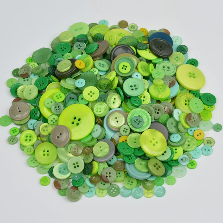 50 Gram Mixed color resin buttons wholesale DIY handcrafted buttons button flower material package DIY Making
50 Gram Mixed color resin buttons wholesale DIY handcrafted buttons button flower material package DIY Making