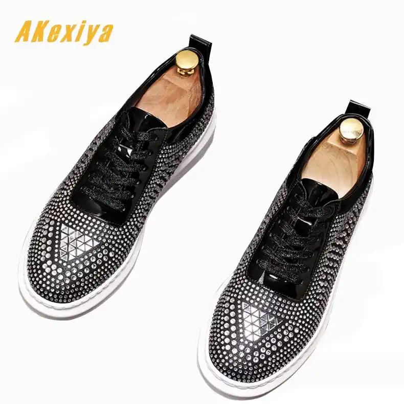 trendy casual shoes 2019