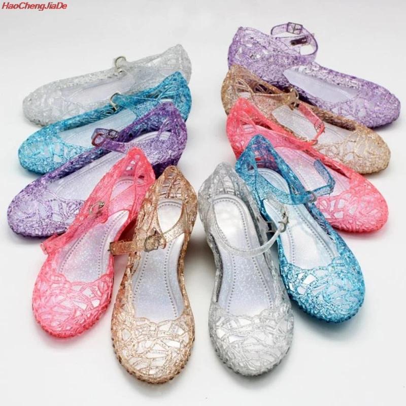 Girls buckle solid color crystal shoes children's high-heeled PVC material princess shoes baby girls summer sandals 2019 new
Girls buckle solid color crystal shoes children's high-heeled PVC material princess shoes baby girls summer sandals 2019 new