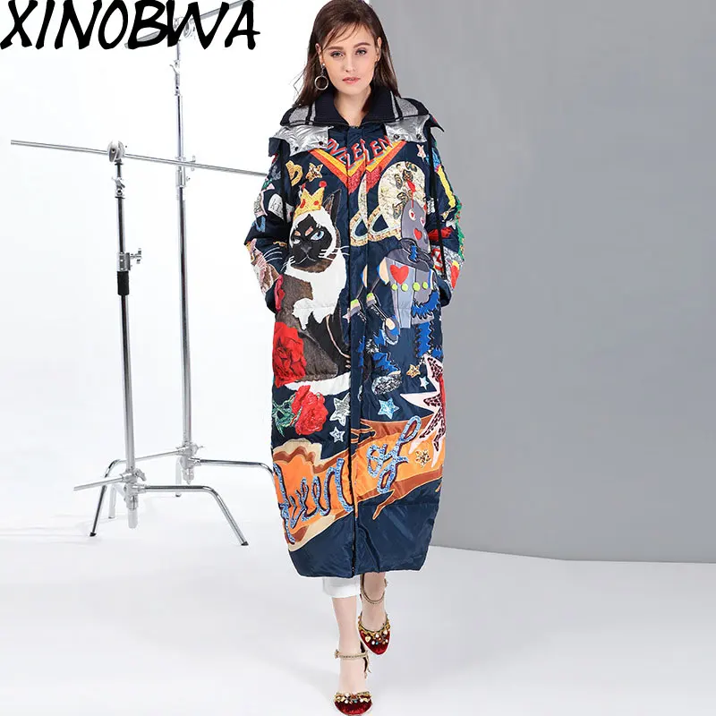 Europe Women's Winter High Fashion Cartoon Printing X-Long Thick Warm Down Jackets Female Loose Long Parkas Withe Hooded Coats
Europe Women's Winter High Fashion Cartoon Printing X-Long Thick Warm Down Jackets Female Loose Long Parkas Withe Hooded Coats