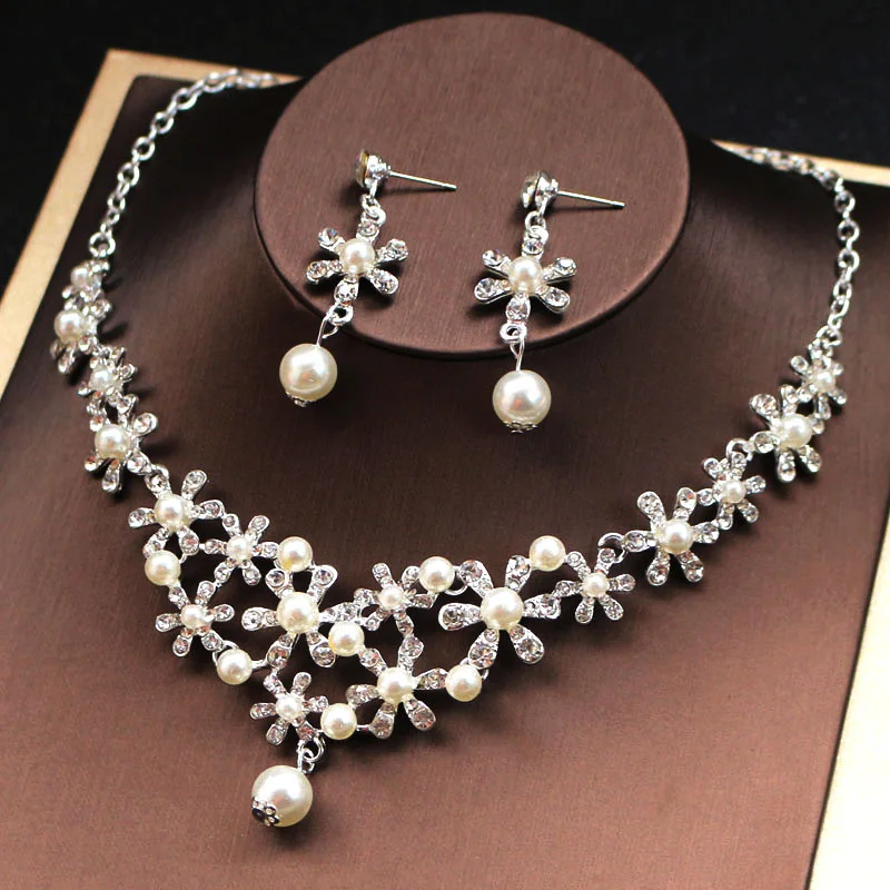 Necklace Earrings Set