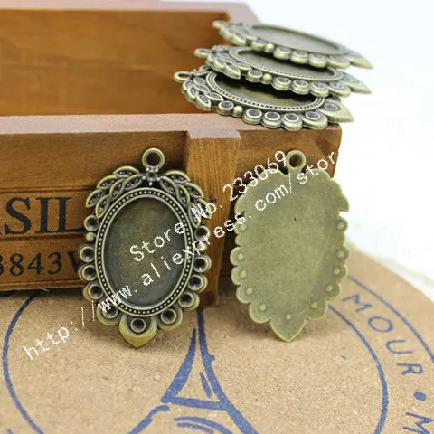 10pcs/lot Antique Bronze Cameo Cabochon Base Pendant Blanks Setting 30*46mm (Fits 25mm*18mm) Photo Charm Pendant T0080
10pcs/lot Antique Bronze Cameo Cabochon Base Pendant Blanks Setting 30*46mm (Fits 25mm*18mm) Photo Charm Pendant T0080