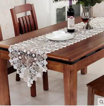 Europe embroidered table runner table flag cover Lace white flower fly Simple modern long table flag TV cabinet coffee
Europe embroidered table runner table flag cover Lace white flower fly Simple modern long table flag TV cabinet coffee