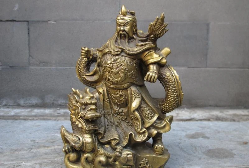 17CM China Folk Brass Copper Dragon Guan Gong Guan Yu Warrior Buddha Statue a 0518
17CM China Folk Brass Copper Dragon Guan Gong Guan Yu Warrior Buddha Statue a 0518