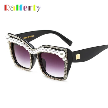 Ralferty Luxury Pearl Rhinestone Sunglasses Women Square Retro Black Crystal Sun Glasses Vintage Female Eyewear Oculos F97194-1
Ralferty Luxury Pearl Rhinestone Sunglasses Women Square Retro Black Crystal Sun Glasses Vintage Female Eyewear Oculos F97194-1