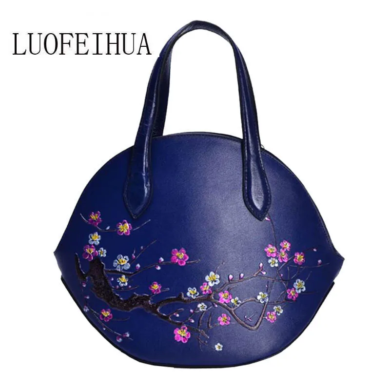 LUOFEIHUA Genuine Leather women bags for women 2019 new original hand-painted top layer leather embossed handbags Messenger bag
LUOFEIHUA Genuine Leather women bags for women 2019 new original hand-painted top layer leather embossed handbags Messenger bag