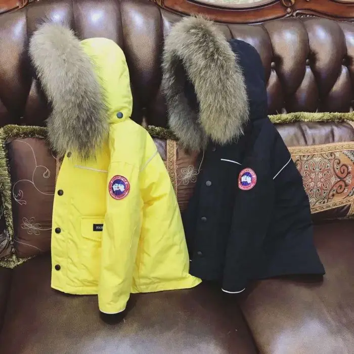 Boys Natural Fur Collar Yellow Coats Kids Winter Outerwear baby girl thick red down parkas brand design luxury children clothes
Boys Natural Fur Collar Yellow Coats Kids Winter Outerwear baby girl thick red down parkas brand design luxury children clothes